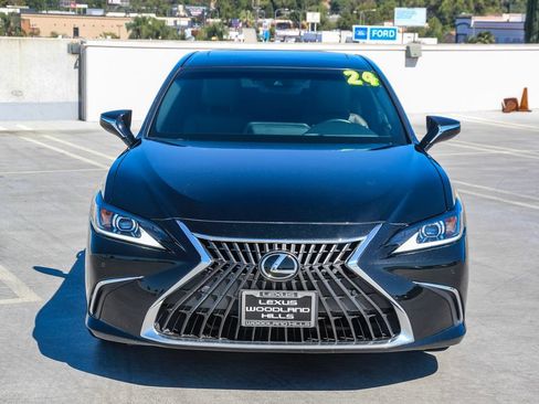 Certified 2024 Lexus ES 350 w/ Premium Package FWD image 2
