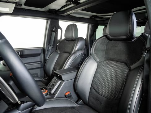 Used 2025 Ford Bronco Raptor AWD/4WD image 5