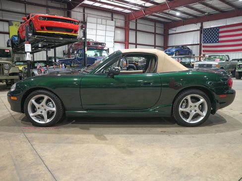 Used 2002 MAZDA MX-5 Miata LS RWD image 21