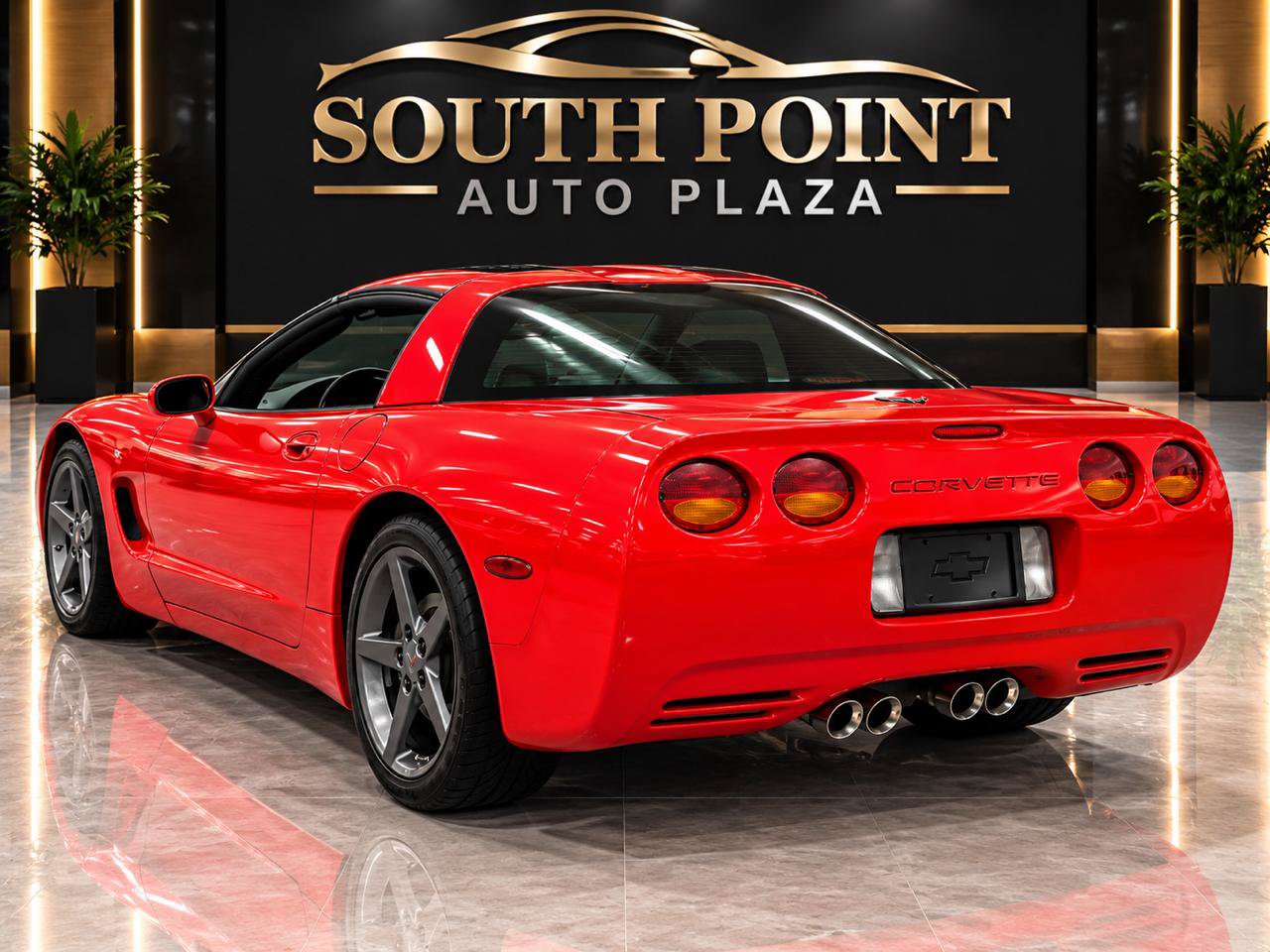 Used 1997 Chevrolet Corvette Coupe RWD image 7