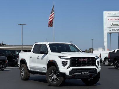 Used 2024 GMC Canyon AT4