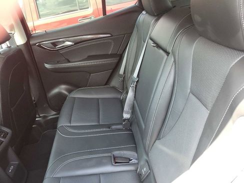 Used 2022 Buick Envision Essence w/ Safety Package image 18