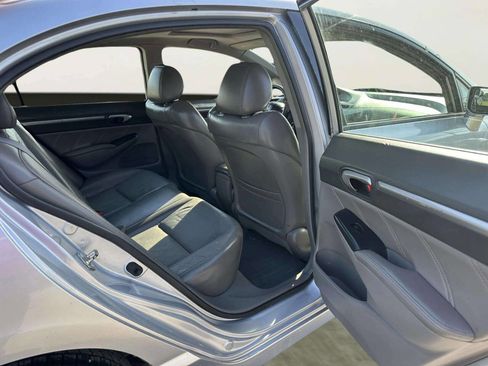 Used 2011 Honda Civic EX-L image 17