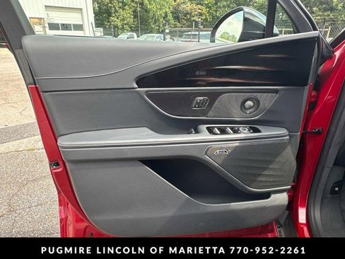 New 2025 Lincoln Nautilus Premier w/ Equipment Group 102A image 10