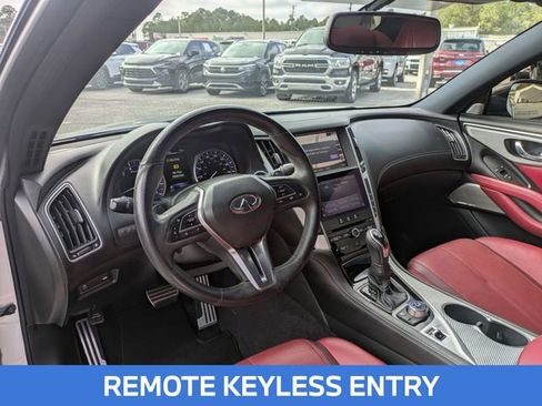 Used 2017 INFINITI Q60 Red Sport 400 image 13