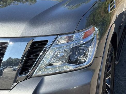 Used 2020 Nissan Armada SL w/ Premium Package image 11