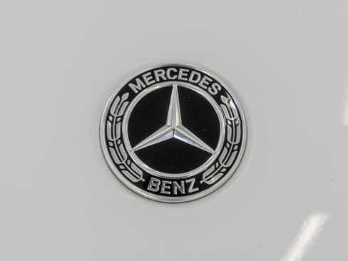 Certified 2024 Mercedes-Benz GLC 300 image 5