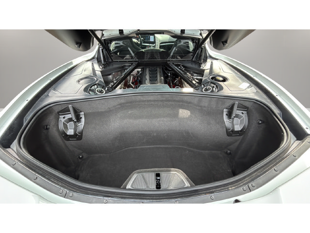 Used 2025 Chevrolet Corvette Stingray Preferred Cpe w/ Z51 Performance Package RWD image 32