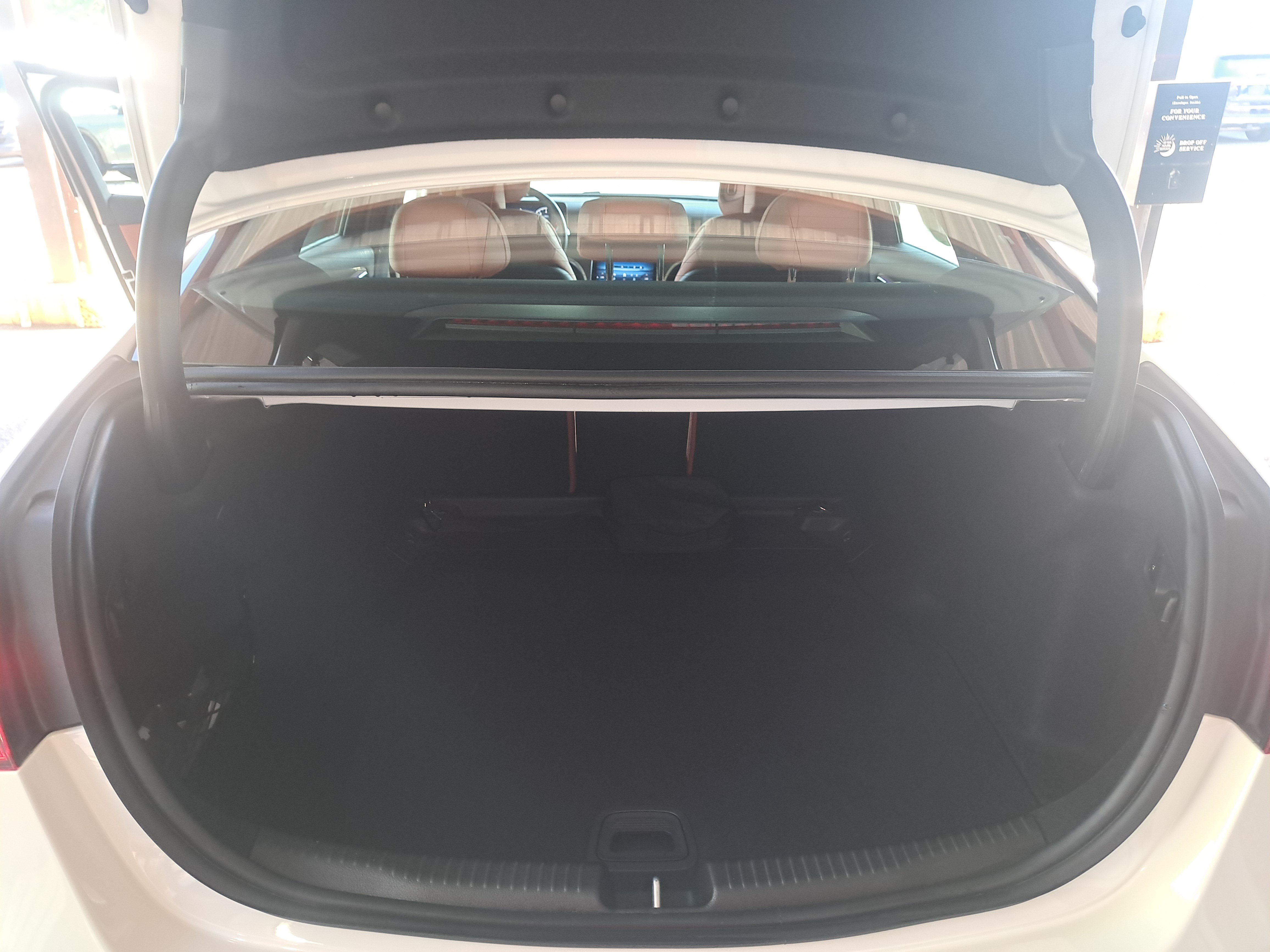 Used 2026 Mercedes-Benz C 300 Sedan image 14