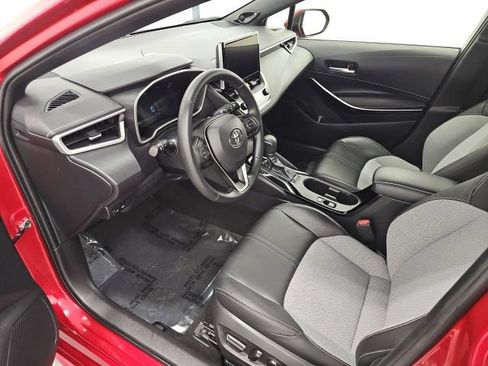 Used 2025 Toyota Corolla XSE FWD image 13
