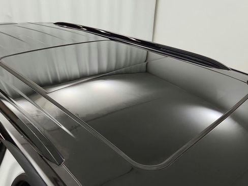 Used 2021 GMC Yukon Denali w/ Denali Ultimate Package image 47