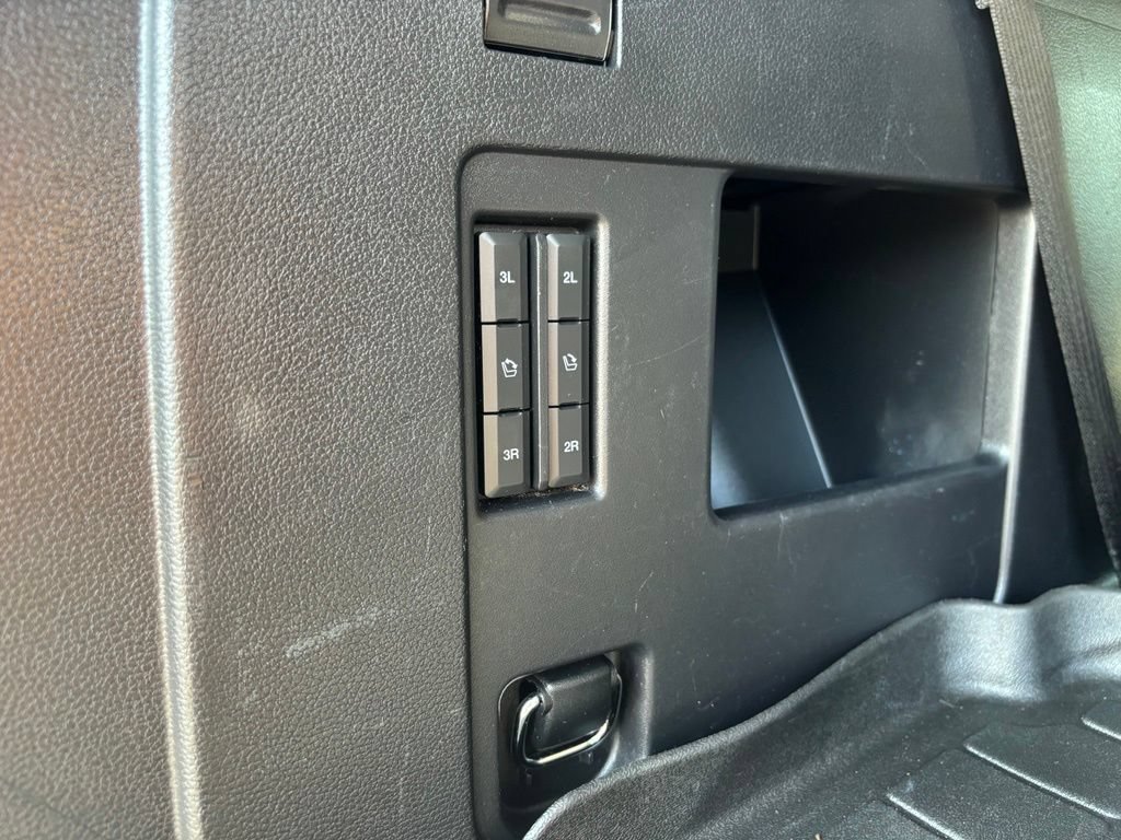 Used 2019 Ford Expedition Platinum RWD image 24