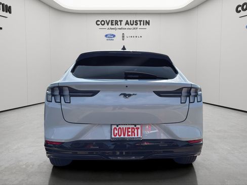 Certified 2023 Ford Mustang Mach-E Premium AWD/4WD image 4