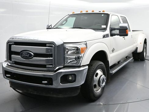 Used 2012 Ford F350 Lariat w/ Lariat Ultimate Pkg AWD/4WD image 3