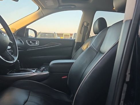 Used 2020 INFINITI QX60 Luxe w/ Essential Package image 3