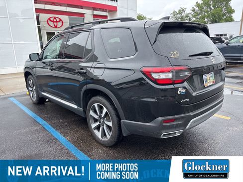 Used 2025 Honda Pilot Touring image 5