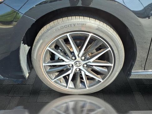 Used 2024 Toyota Camry SE image 10