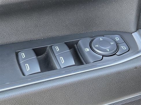 Used 2024 Chevrolet Silverado 2500 LT image 13