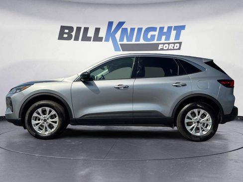 Used 2024 Ford Escape Active image 2