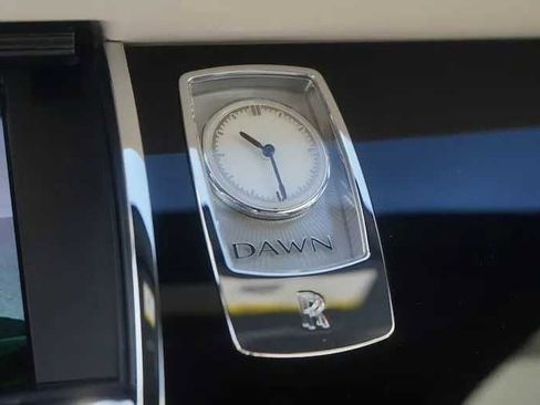 Certified 2019 Rolls-Royce Dawn image 9