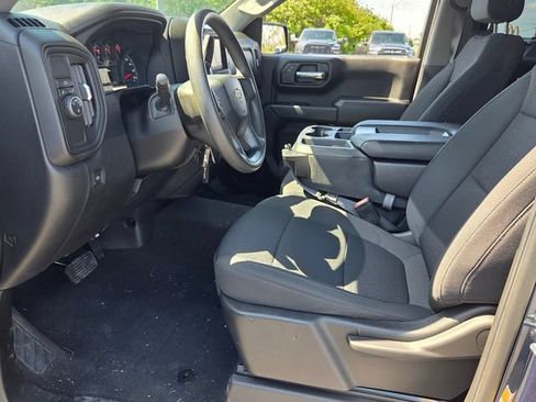 Used 2022 Chevrolet Silverado 1500 Custom RWD image 5