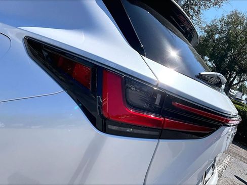 Used 2025 Lexus NX 250 FWD w/ Towing Package (2000 Lbs) image 29