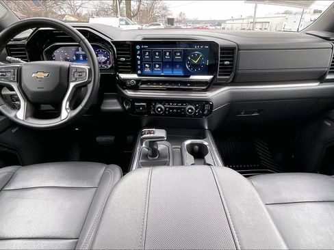 Used 2023 Chevrolet Silverado 1500 LTZ image 16