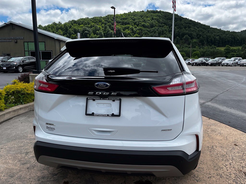 Used 2024 Ford Edge SEL AWD/4WD image 6