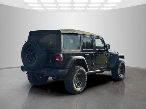 Used 2022 Jeep Wrangler Unlimited Rubicon w/ Xtreme Recon 35" Tire Package AWD/4WD image 7
