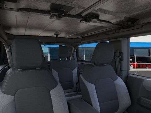 New 2025 Ford Bronco 2-Door AWD/4WD image 12