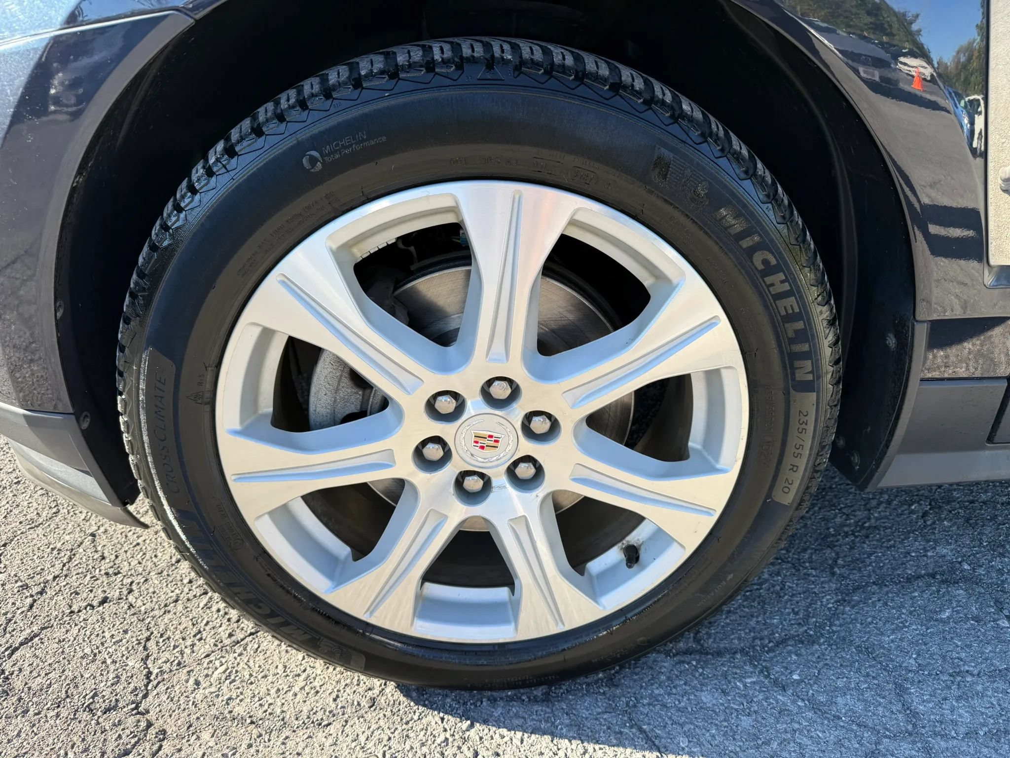 Used 2016 Cadillac SRX Performance w/ Driver Assist Package AWD/4WD image 28