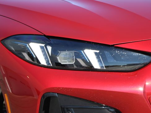 Certified 2025 BMW 430i xDrive Coupe w/ M Sport Package image 5