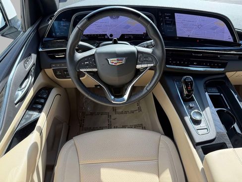 Used 2024 Cadillac Escalade ESV Premium Luxury w/ Performance Package AWD/4WD image 4