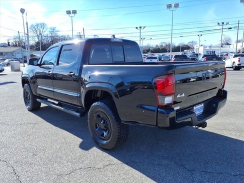 Used 2023 Toyota Tacoma SR image 6