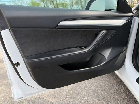 Used 2023 Tesla Model 3 Performance image 14