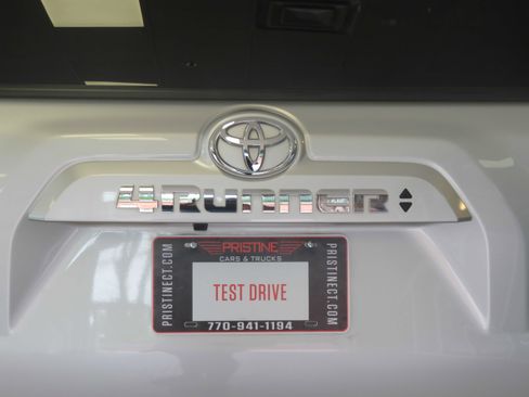 Used 2022 Toyota 4Runner SR5 AWD/4WD image 66
