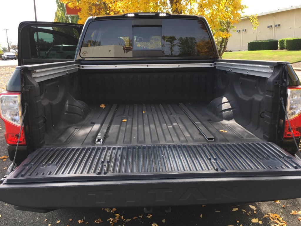Used 2017 Nissan Titan Platinum Reserve RWD image 34