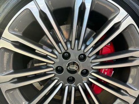 Used 2023 Land Rover Range Rover Sport SE Dynamic image 9