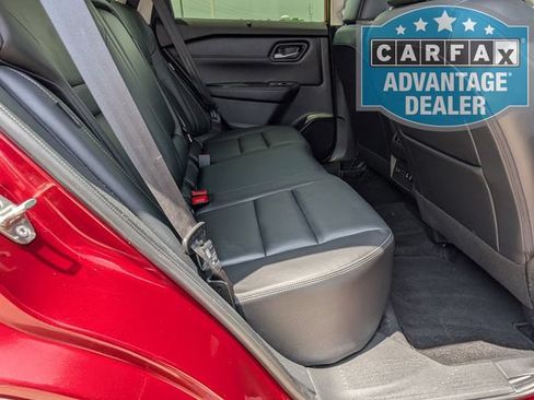 Used 2025 Nissan Rogue SL w/ SL Premium Package FWD image 23