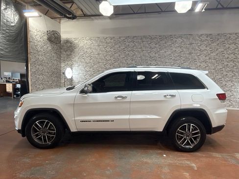 Used 2022 Jeep Grand Cherokee Limited AWD/4WD image 4