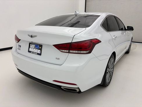 Used 2019 Genesis G80 3.8 RWD image 19