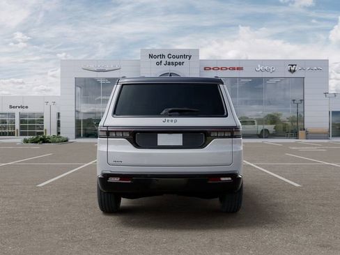 New 2026 Jeep Grand Wagoneer Summit AWD/4WD image 8