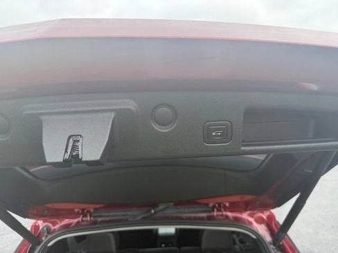 Certified 2021 Chevrolet Equinox Premier AWD/4WD image 12