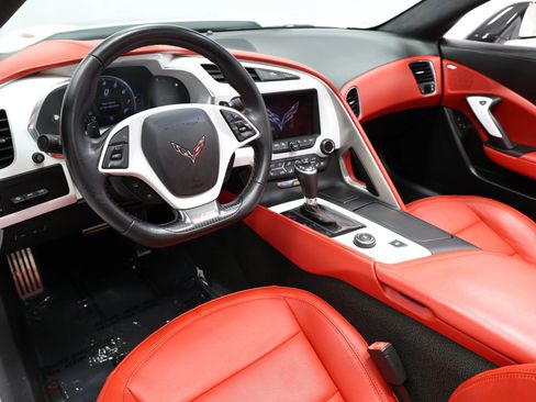 Used 2016 Chevrolet Corvette Z06 w/ 3LZ Preferred Equipment Group RWD image 26