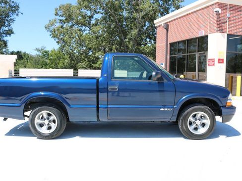 Used 2003 Chevrolet S10 Pickup LS RWD image 79