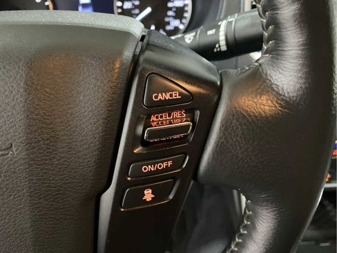 Used 2024 Nissan Frontier SV w/ Technology Package image 14