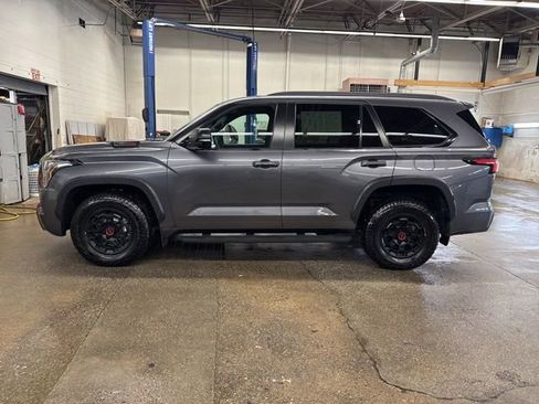 Used 2024 Toyota Sequoia TRD Pro AWD/4WD image 3