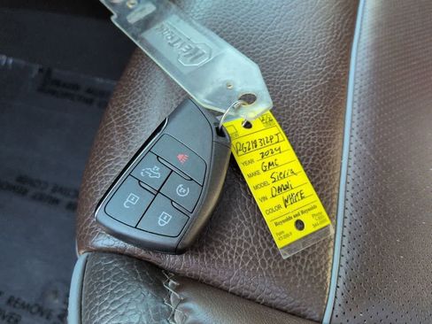 Used 2024 GMC Sierra 1500 Denali w/ Technology Package image 36