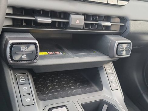New 2026 Toyota RAV4 Limited AWD/4WD image 17