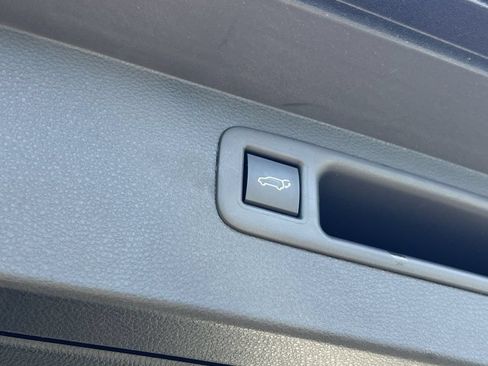 New 2026 Toyota Highlander Platinum AWD/4WD image 21
